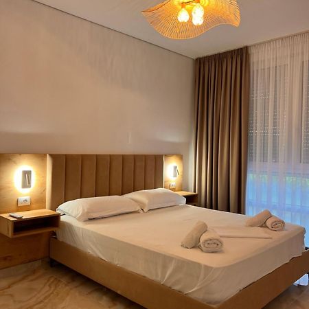 Pine Apartments At San Pietro Resort Durrës 外观 照片
