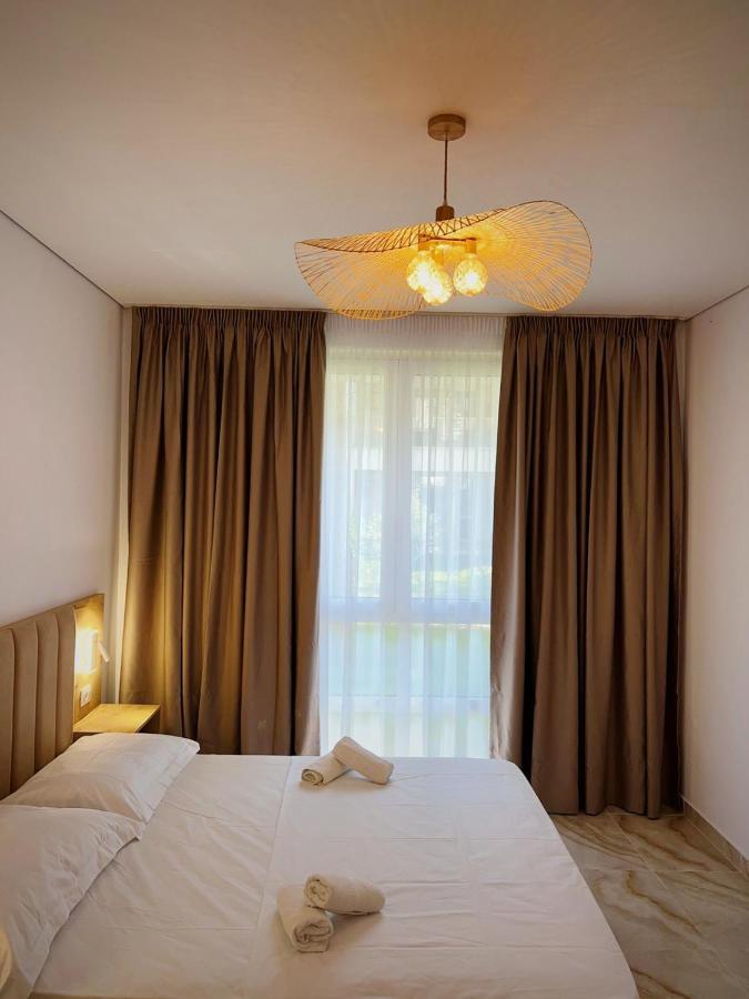 Pine Apartments At San Pietro Resort Durrës 外观 照片