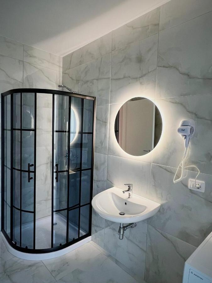 Pine Apartments At San Pietro Resort Durrës 外观 照片