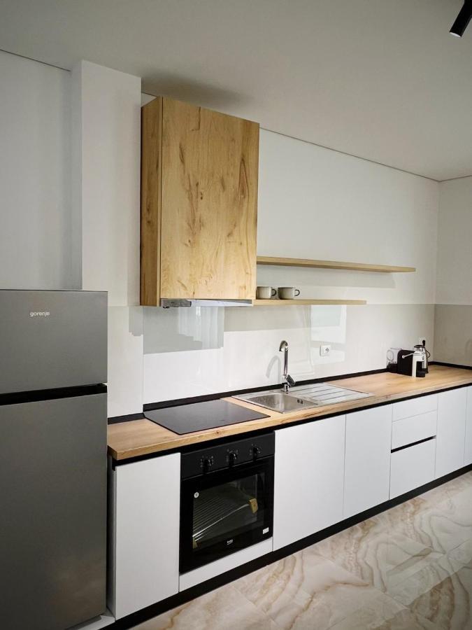 Pine Apartments At San Pietro Resort Durrës 外观 照片