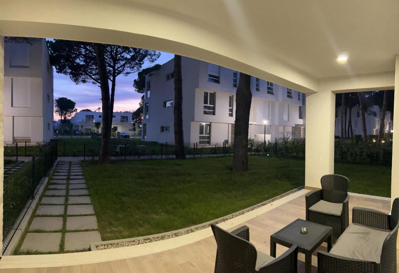 Pine Apartments At San Pietro Resort Durrës 外观 照片
